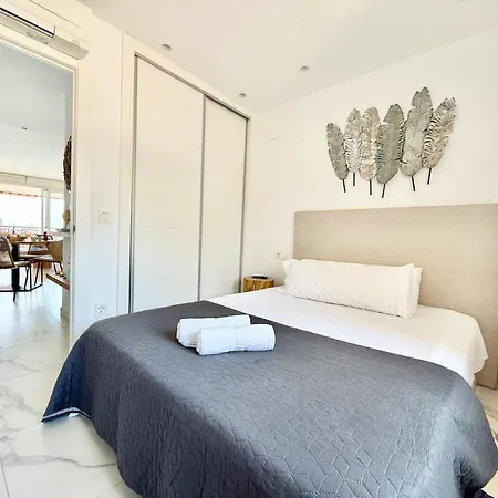 Apartment Luxury Frontline Levante
