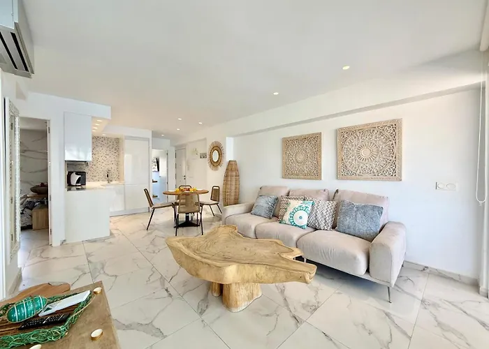 Luxury Frontline Levante