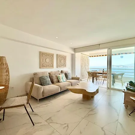 Luxury Frontline Levante Διαμέρισμα Μπένιντορμ